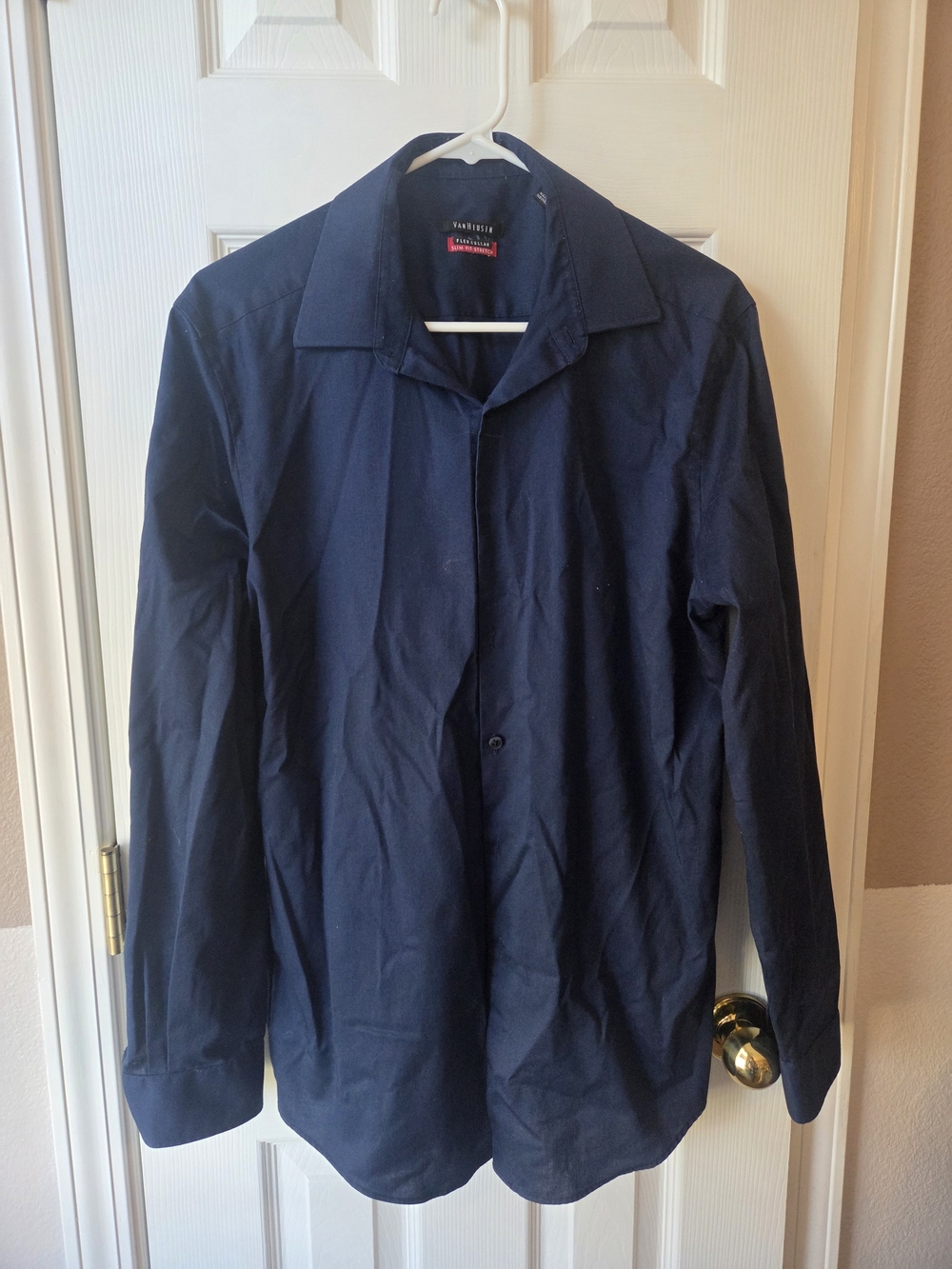 Van Heusen Men's Dark Navy Button-Up Dress Shirt